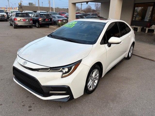 Toyota Corolla SE CVT (Natl) 2020