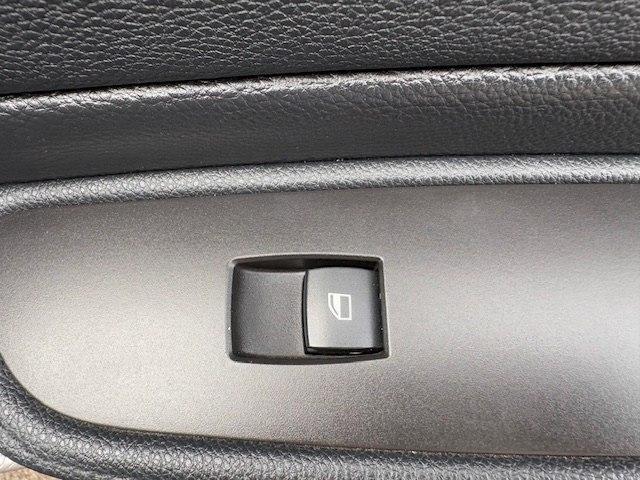 BMW 1 Series 2dr Cpe 128i 2012