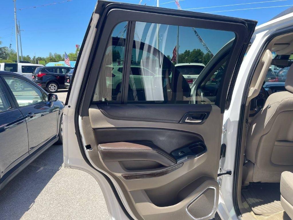 Chevrolet Tahoe 2WD 4dr LS 2015