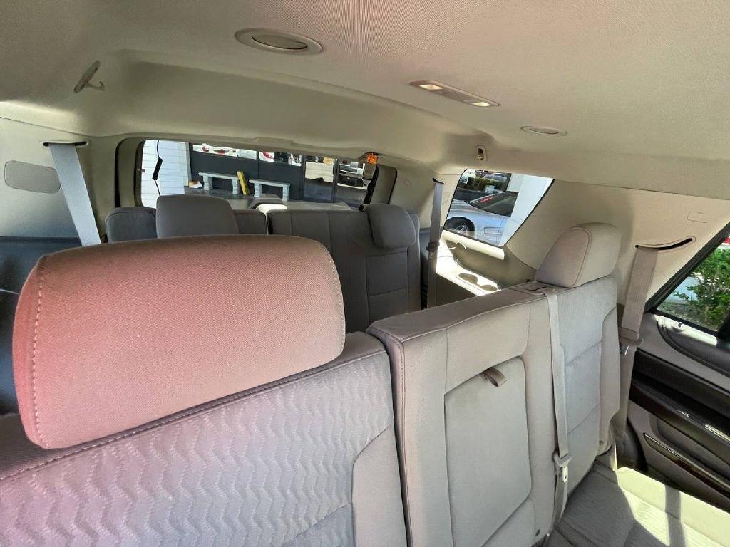 Chevrolet Tahoe 2WD 4dr LS 2015