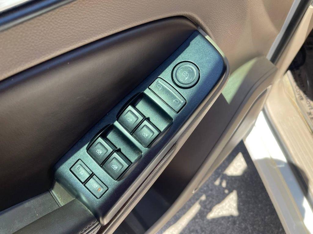 Chevrolet Tahoe 2WD 4dr LS 2015