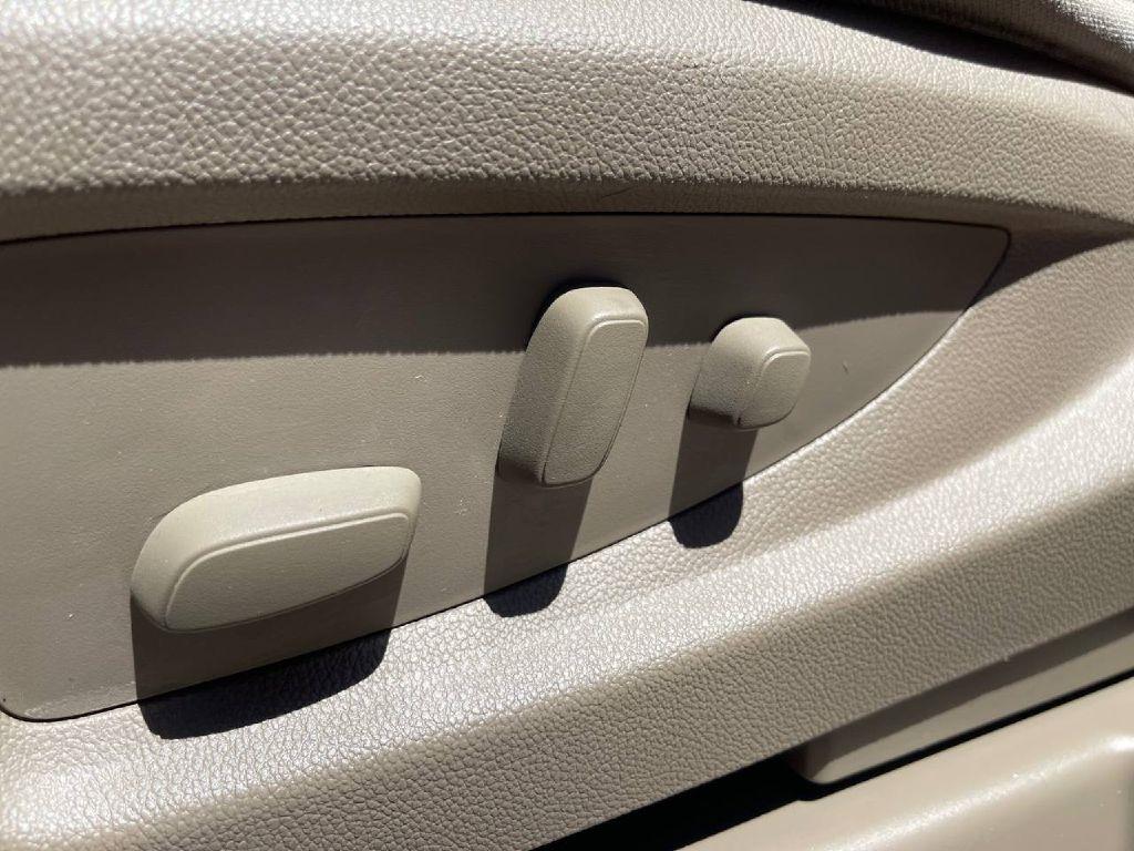 Chevrolet Tahoe 2WD 4dr LS 2015