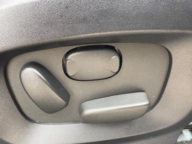 Land Rover Range Rover Evoque 5dr HB Pure Plus 2013