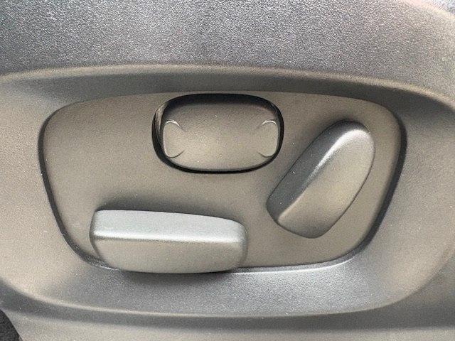 Land Rover Range Rover Evoque 5dr HB Pure Plus 2013