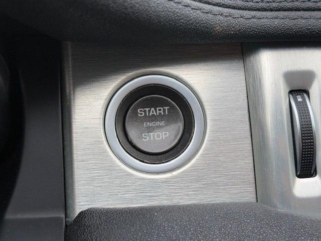 Land Rover Range Rover Evoque 5dr HB Pure Plus 2013