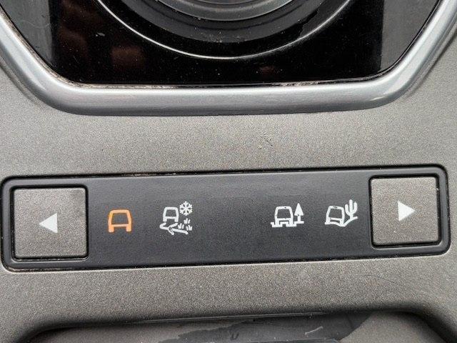 Land Rover Range Rover Evoque 5dr HB Pure Plus 2013