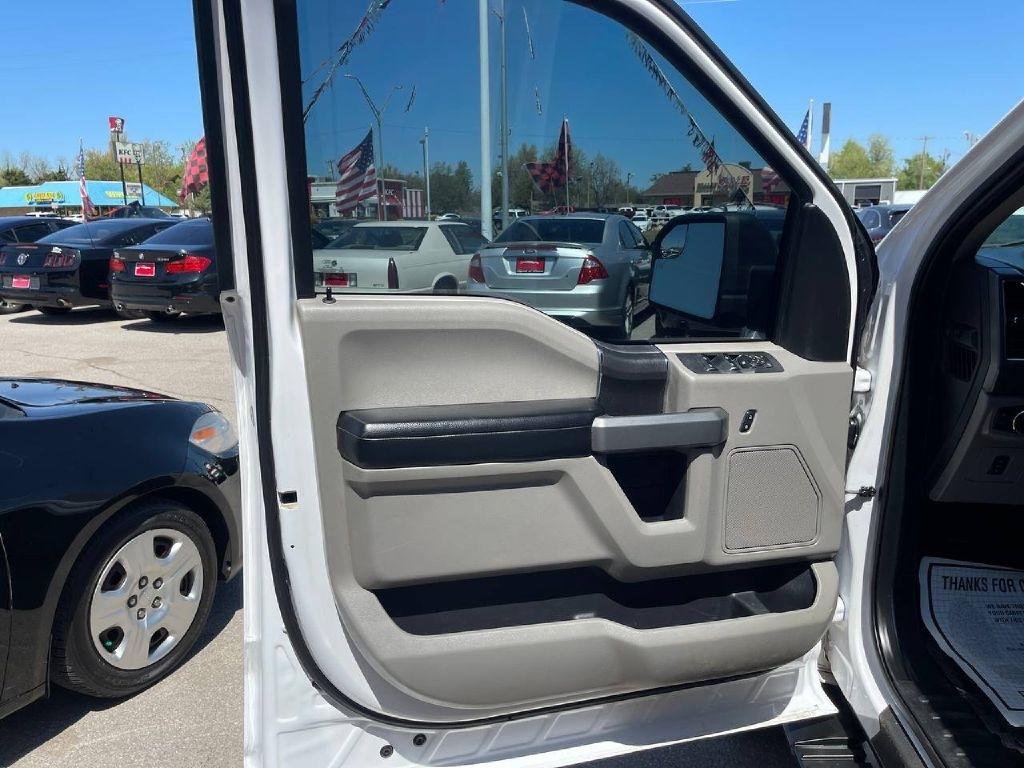 Ford F-150 4WD SuperCrew 145" King Ranch 2016