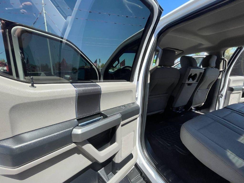 Ford F-150 4WD SuperCrew 145" King Ranch 2016