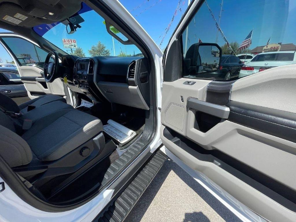 Ford F-150 4WD SuperCrew 145" King Ranch 2016