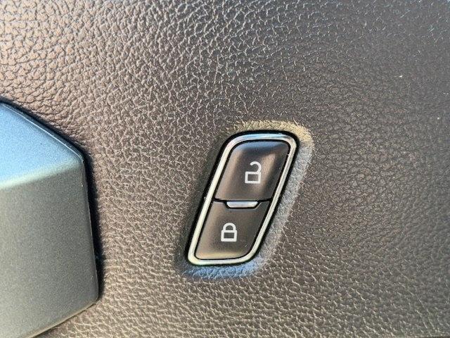 Ford F-150 Lariat 2WD SuperCab 8' Box 2018