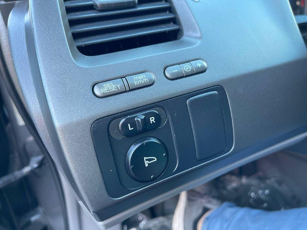 Honda Civic Cpe 2dr Auto LX 2011