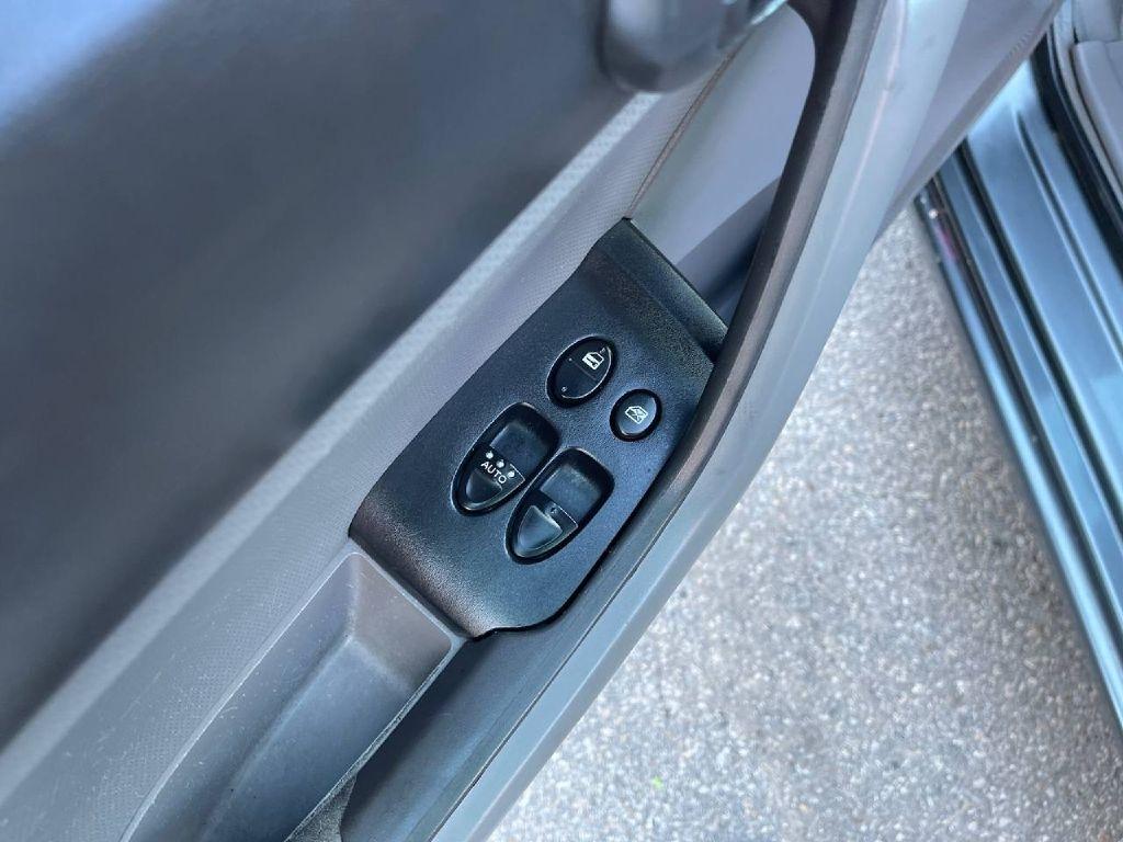 Honda Civic Cpe 2dr Auto LX 2011