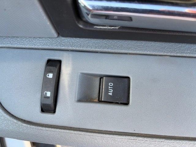 Ford F-150 4WD SuperCrew 145" Platinum 2013