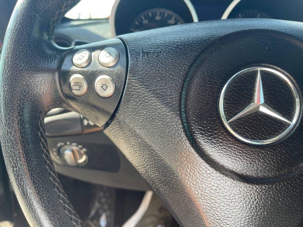 Mercedes-Benz SLK-Class Roadster 3.5L 2006