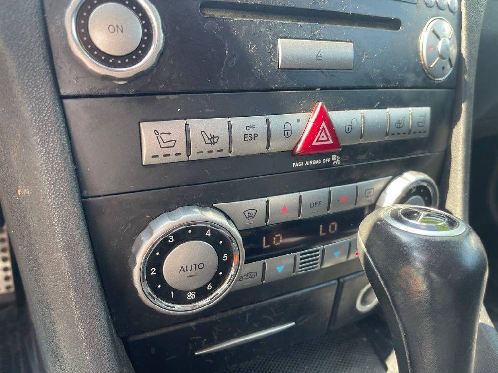 Mercedes-Benz SLK-Class Roadster 3.5L 2006