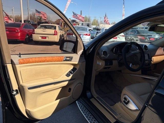 Mercedes-Benz GL-Class 4MATIC 4dr 4.6L 2008