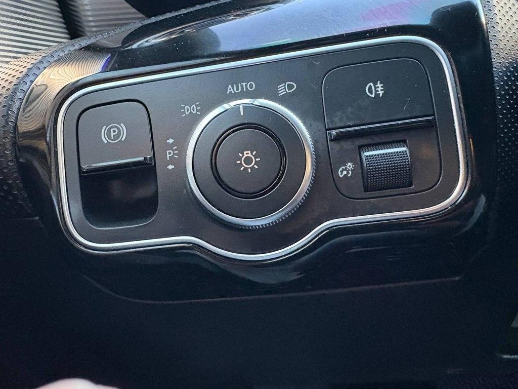 Mercedes-Benz A-Class A 220 4MATIC Sedan 2019