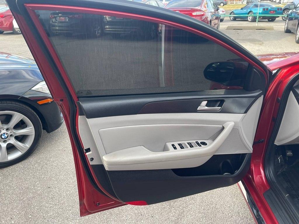 Hyundai Sonata Sport 2.4L 2017