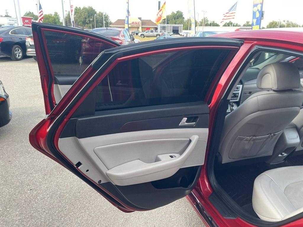 Hyundai Sonata Sport 2.4L 2017