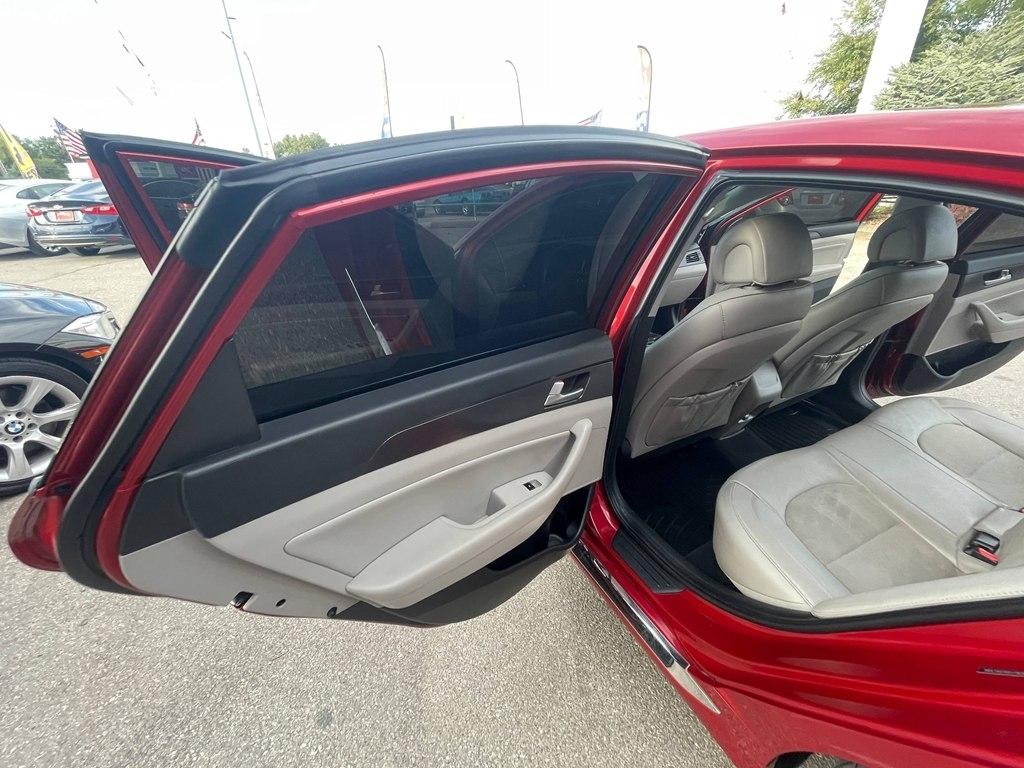 Hyundai Sonata Sport 2.4L 2017