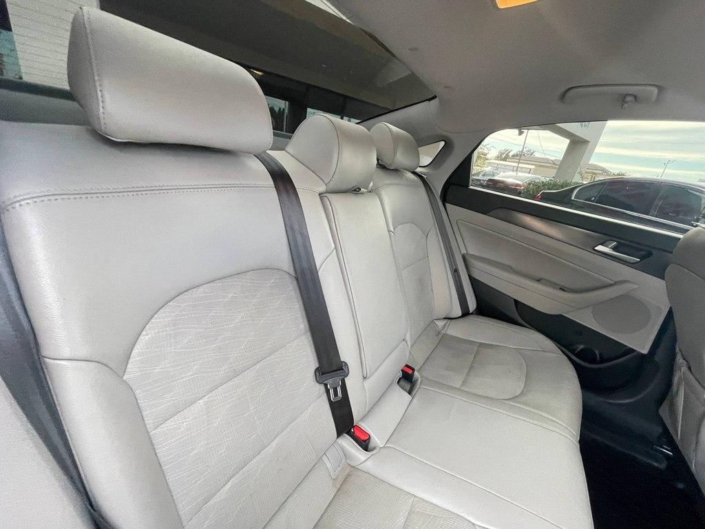 Hyundai Sonata Sport 2.4L 2017