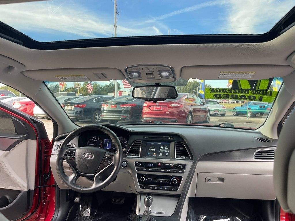 Hyundai Sonata Sport 2.4L 2017