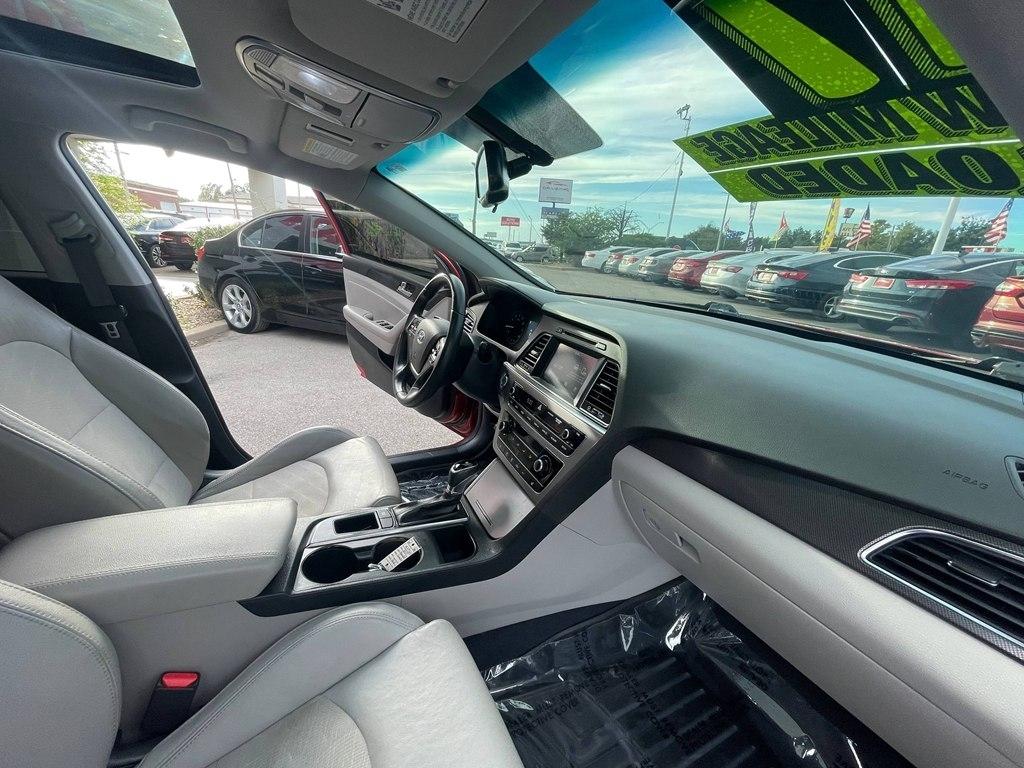 Hyundai Sonata Sport 2.4L 2017