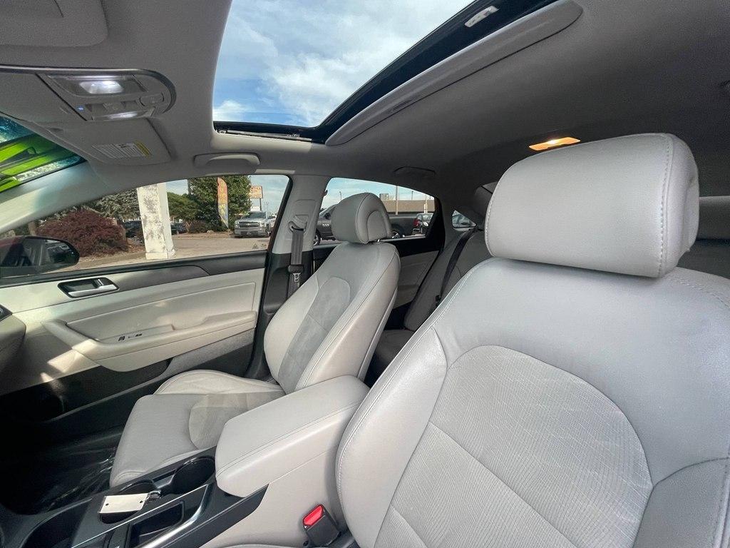 Hyundai Sonata Sport 2.4L 2017