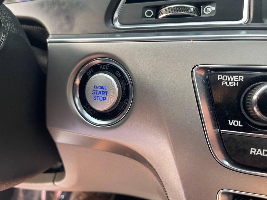 Hyundai Sonata Sport 2.4L 2017