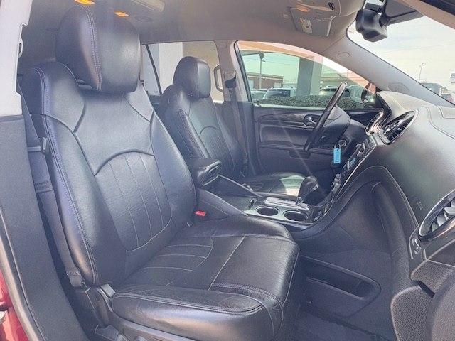 Buick Enclave AWD 4dr Leather 2016
