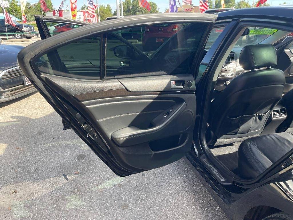 Kia Cadenza 4dr Sdn Premium 2014