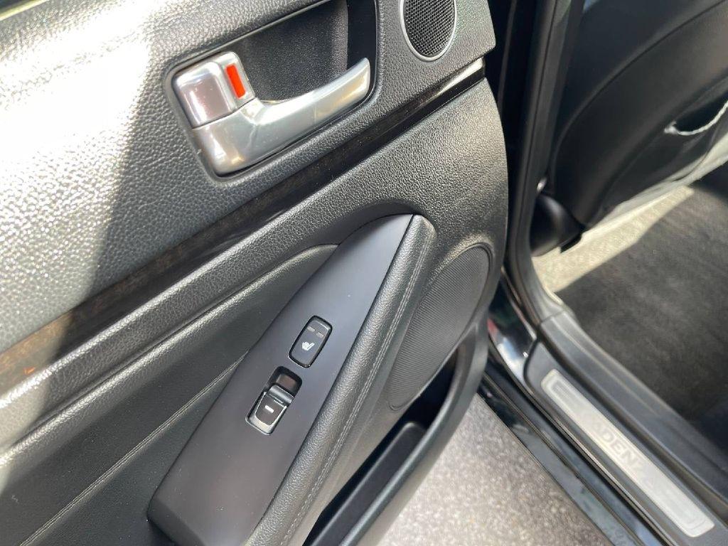 Kia Cadenza 4dr Sdn Premium 2014