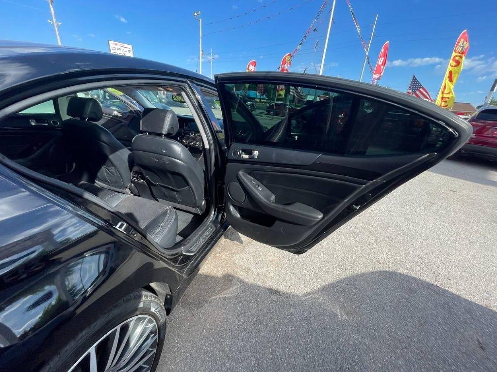 Kia Cadenza 4dr Sdn Premium 2014