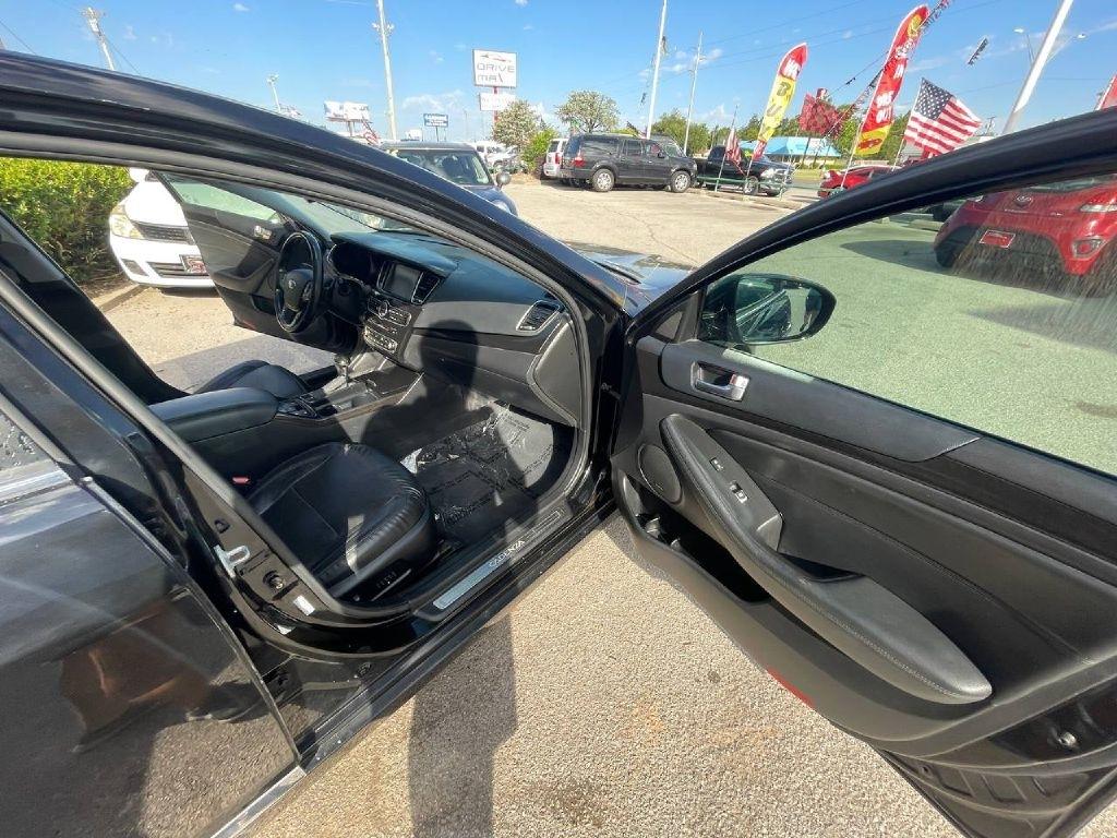 Kia Cadenza 4dr Sdn Premium 2014