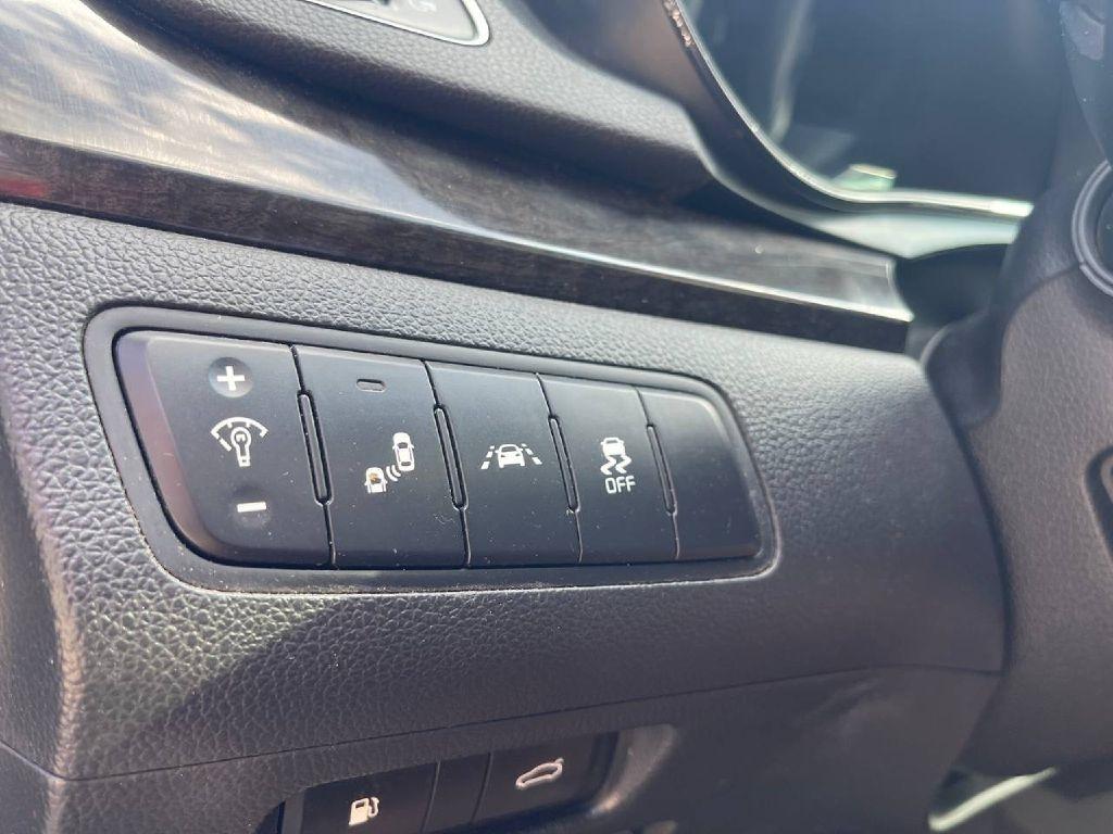 Kia Cadenza 4dr Sdn Premium 2014