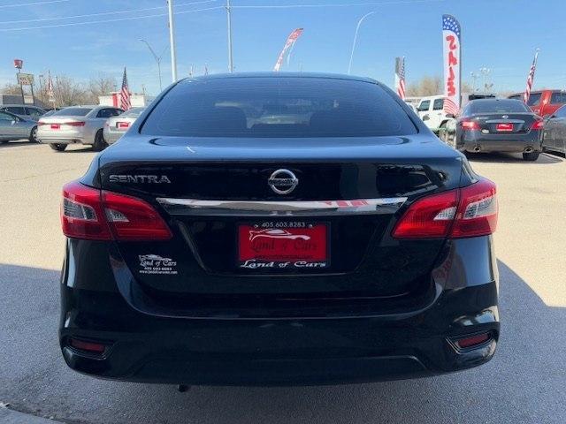 Nissan Sentra S CVT 2019