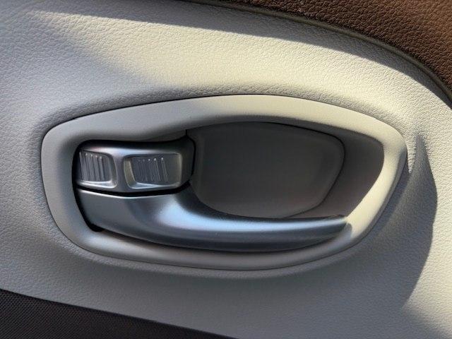 Jeep Renegade FWD 4dr Latitude 2015