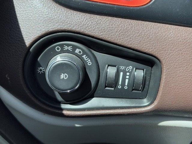 Jeep Renegade FWD 4dr Latitude 2015