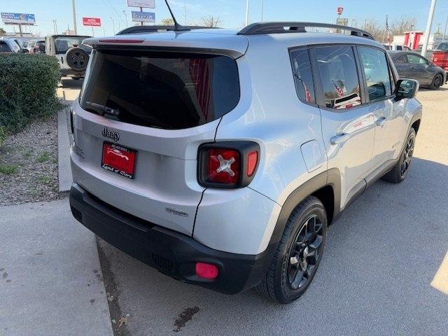 Jeep Renegade FWD 4dr Latitude 2015