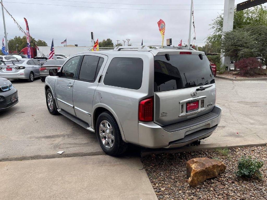 Infiniti QX56 4dr 2WD 2004