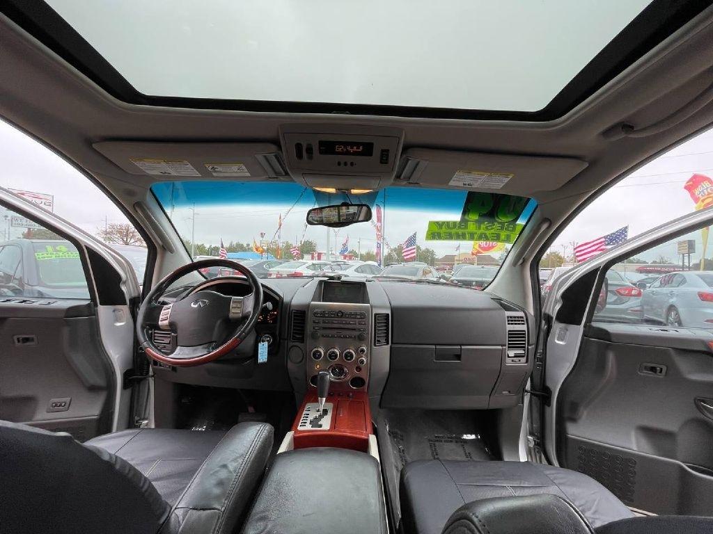Infiniti QX56 4dr 2WD 2004