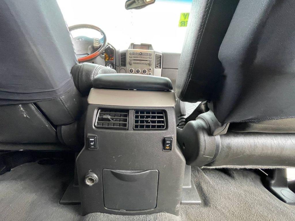 Infiniti QX56 4dr 2WD 2004