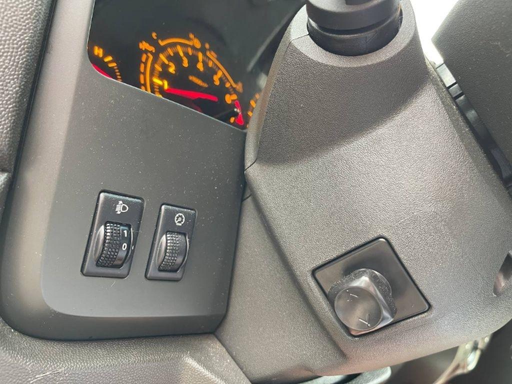 Infiniti QX56 4dr 2WD 2004