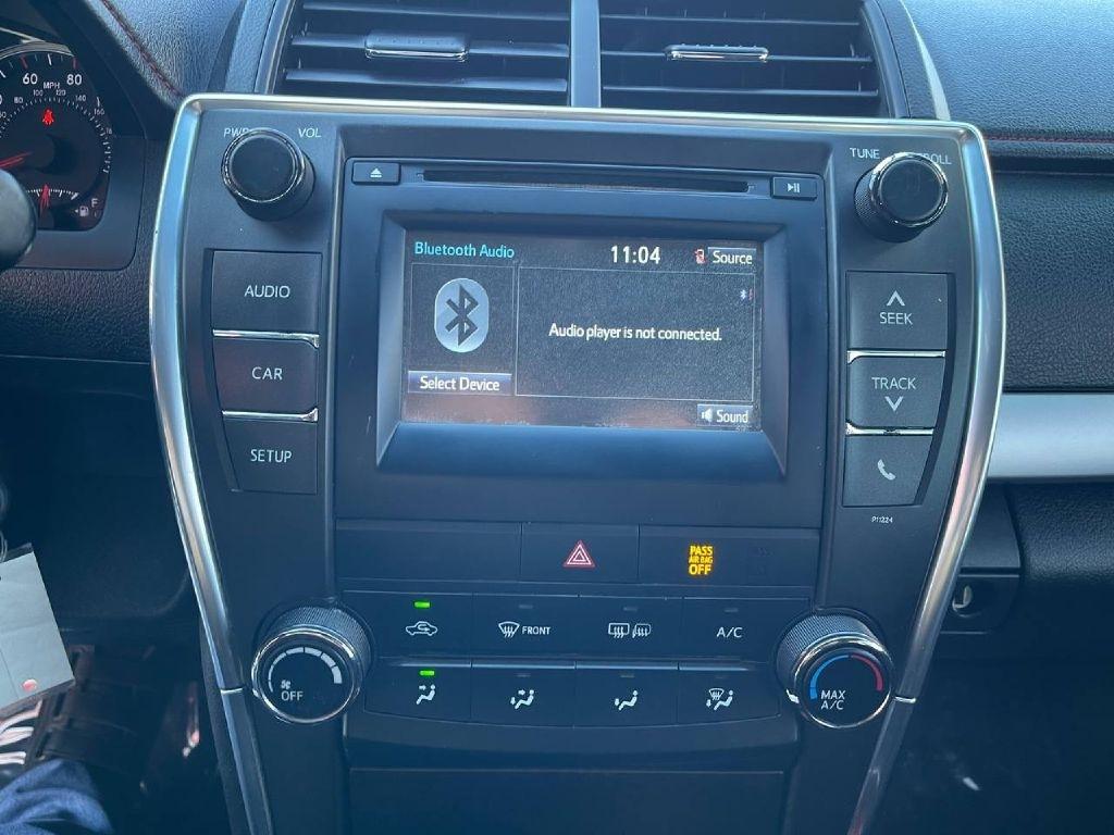 Toyota Camry XLE Auto (Natl) 2017