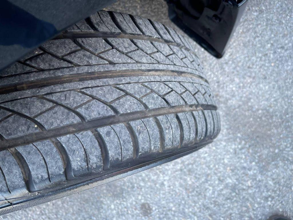 Toyota Camry XLE Auto (Natl) 2017