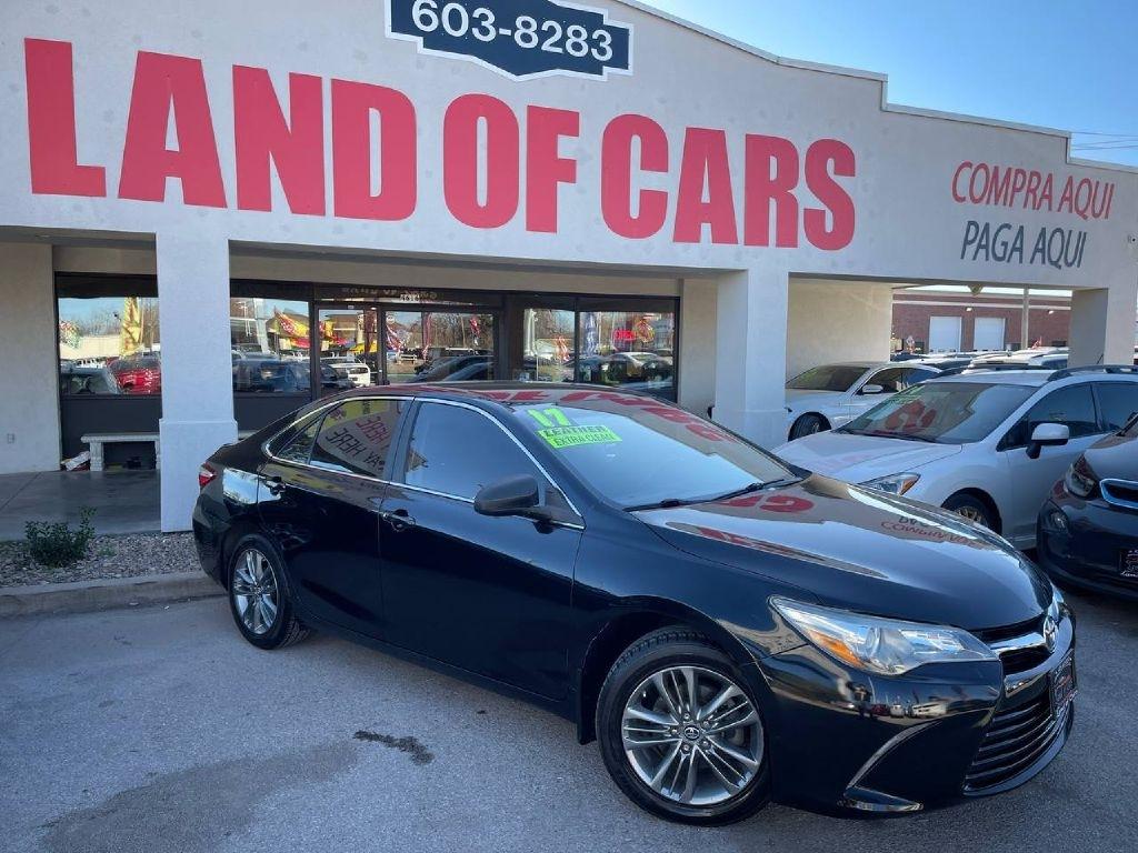 Toyota Camry XLE Auto (Natl) 2017