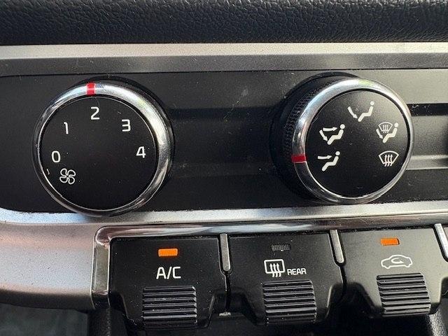 Kia Rio 4dr Sdn Auto LX 2016