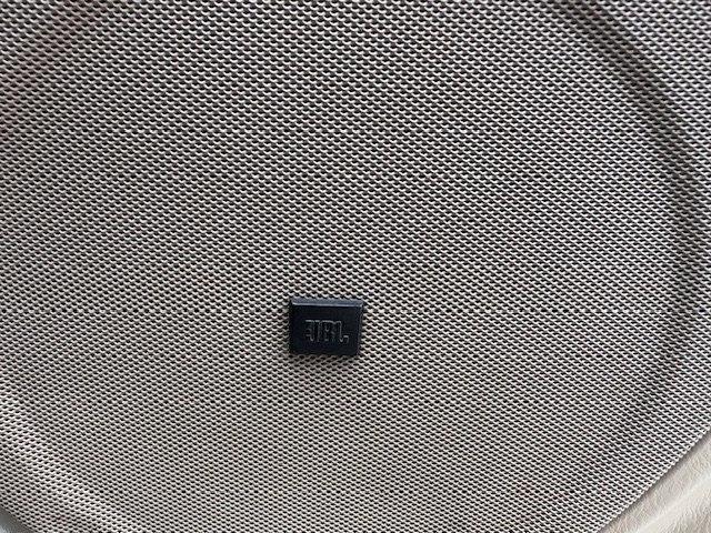 Toyota Sequoia 4dr SR5 (Natl) 2003