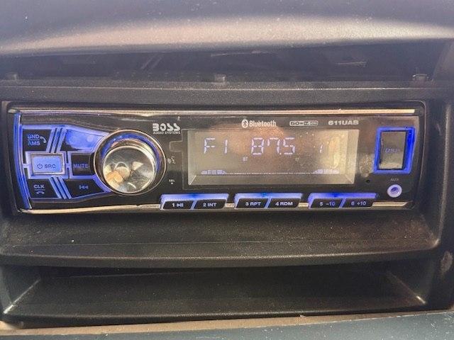 Toyota Sequoia 4dr SR5 (Natl) 2003