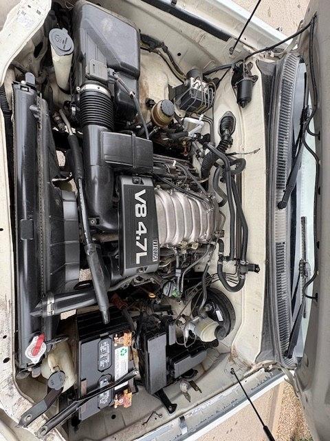 Toyota Sequoia 4dr SR5 (Natl) 2003